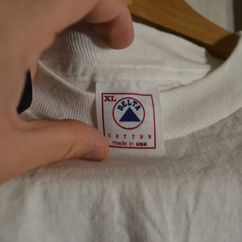 Vintage 90s Marlboro man T-shirt - Picture 6 of 6